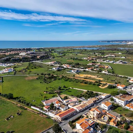 Casa de Férias Rocha By Interhome *